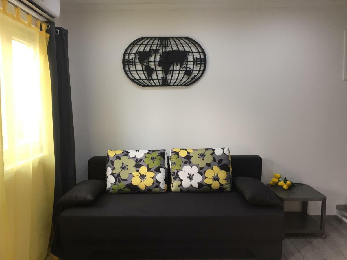 Sunflower Kastela Luaran gambar